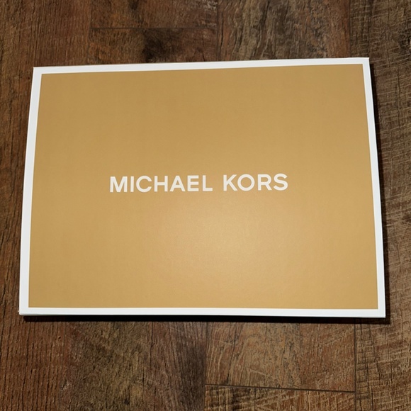 Micheal Kors Rhea Mini Logo Backpack/Bag - Picture 4 of 7